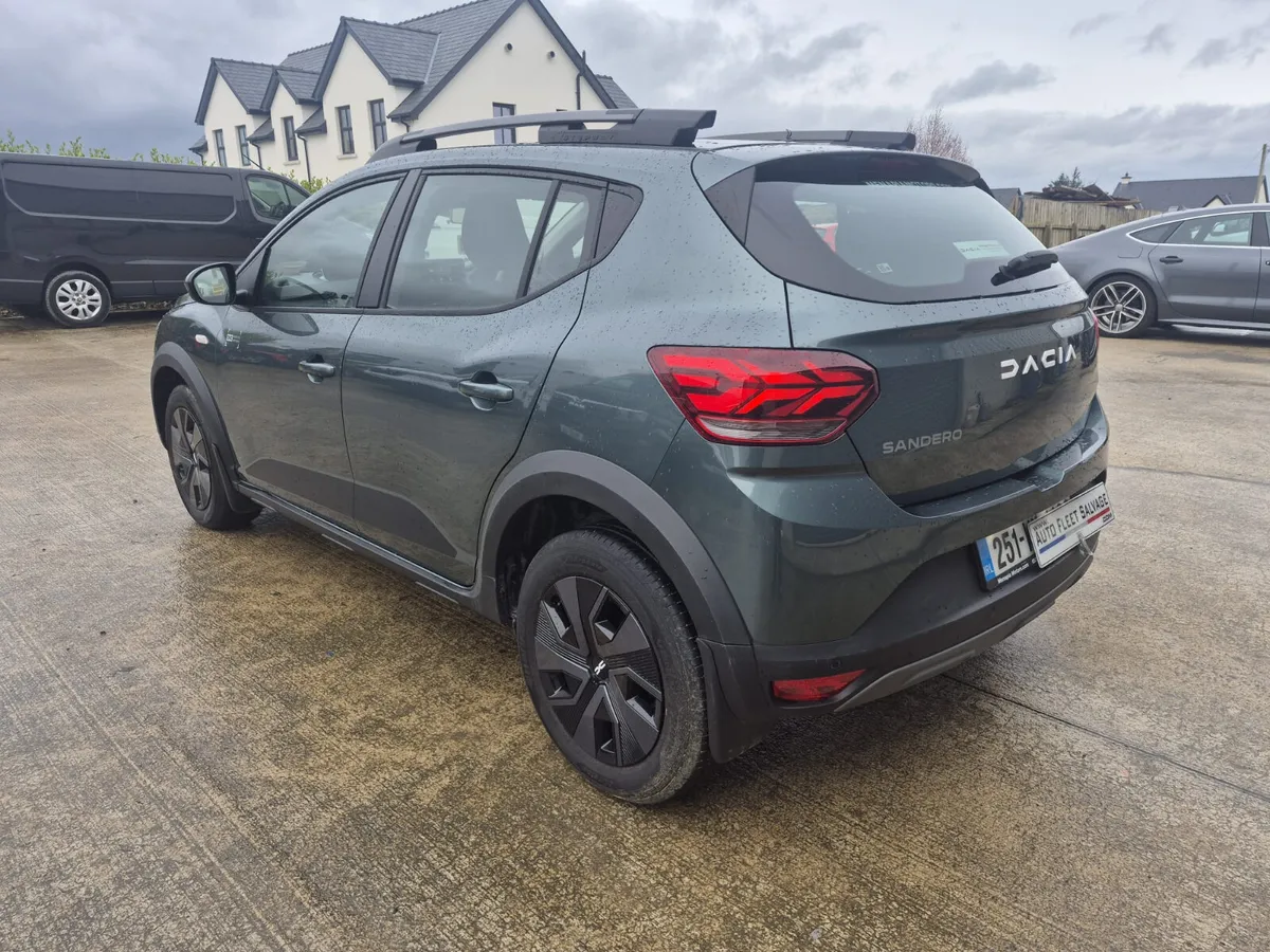 251 DACIA SANDERO STEPWAY EXPRESSION 1.0 TCE - Image 4