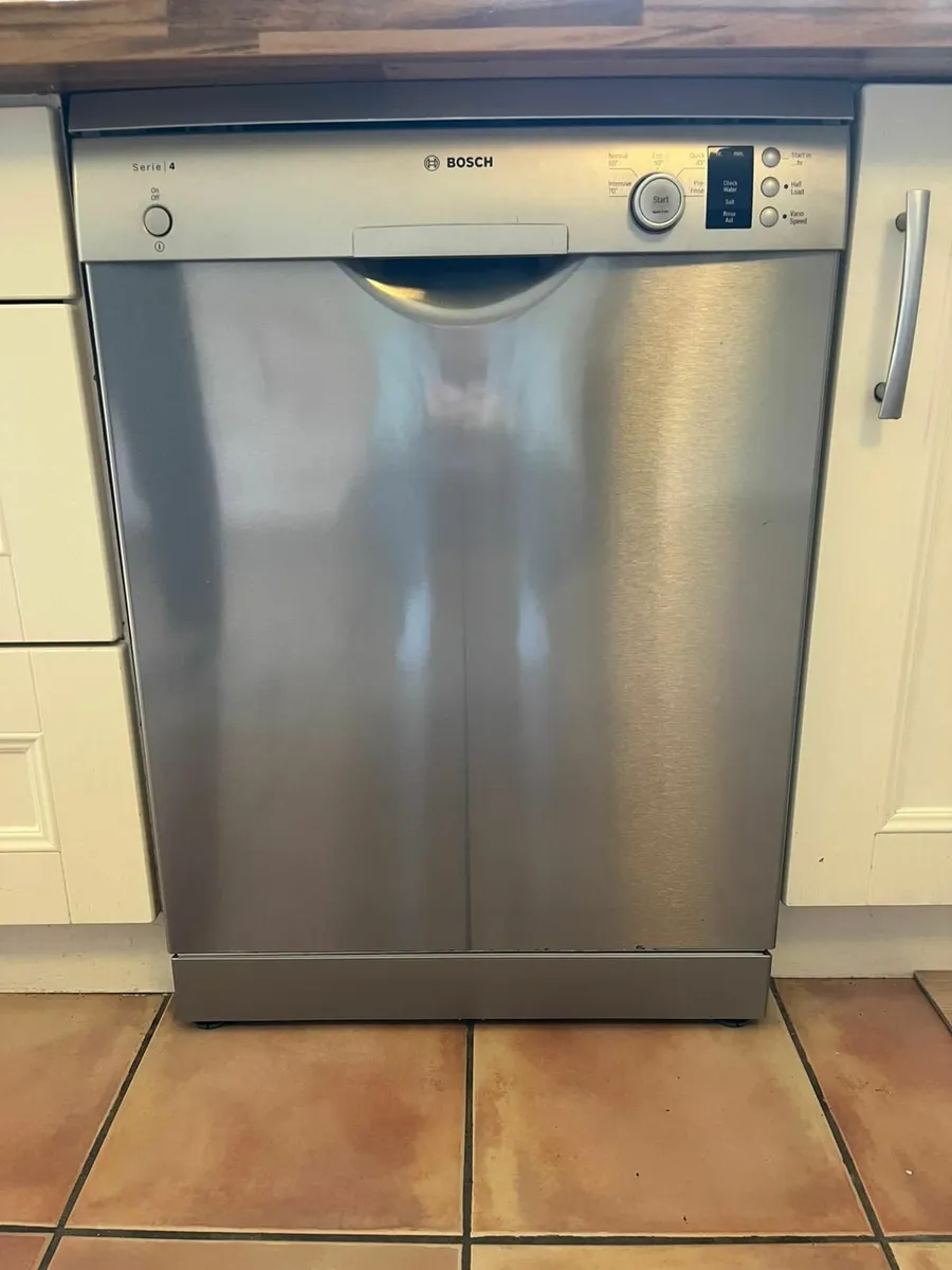 Bosch Dishwasher - Image 1