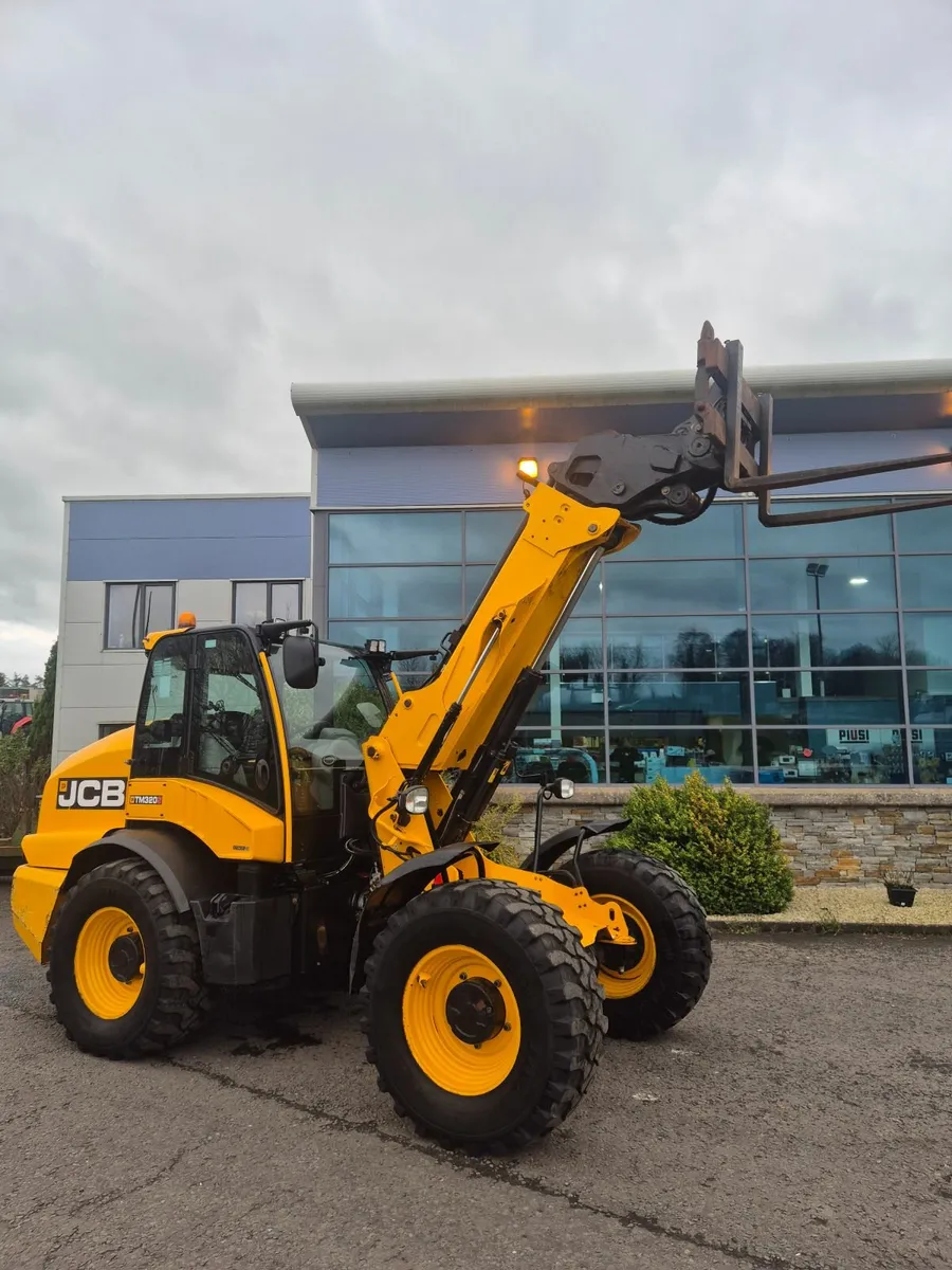JCB TM 2022 - Image 1