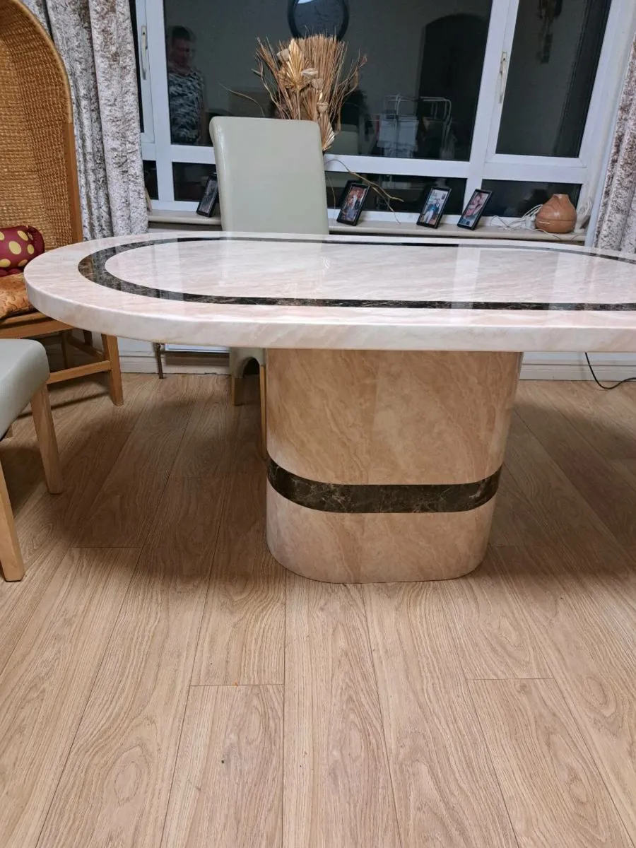 Dining room table - Image 3