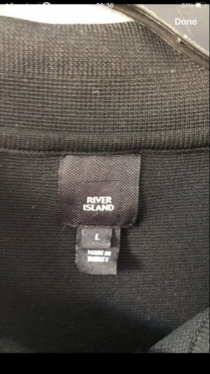 Mens river island top size L €5 - Image 3