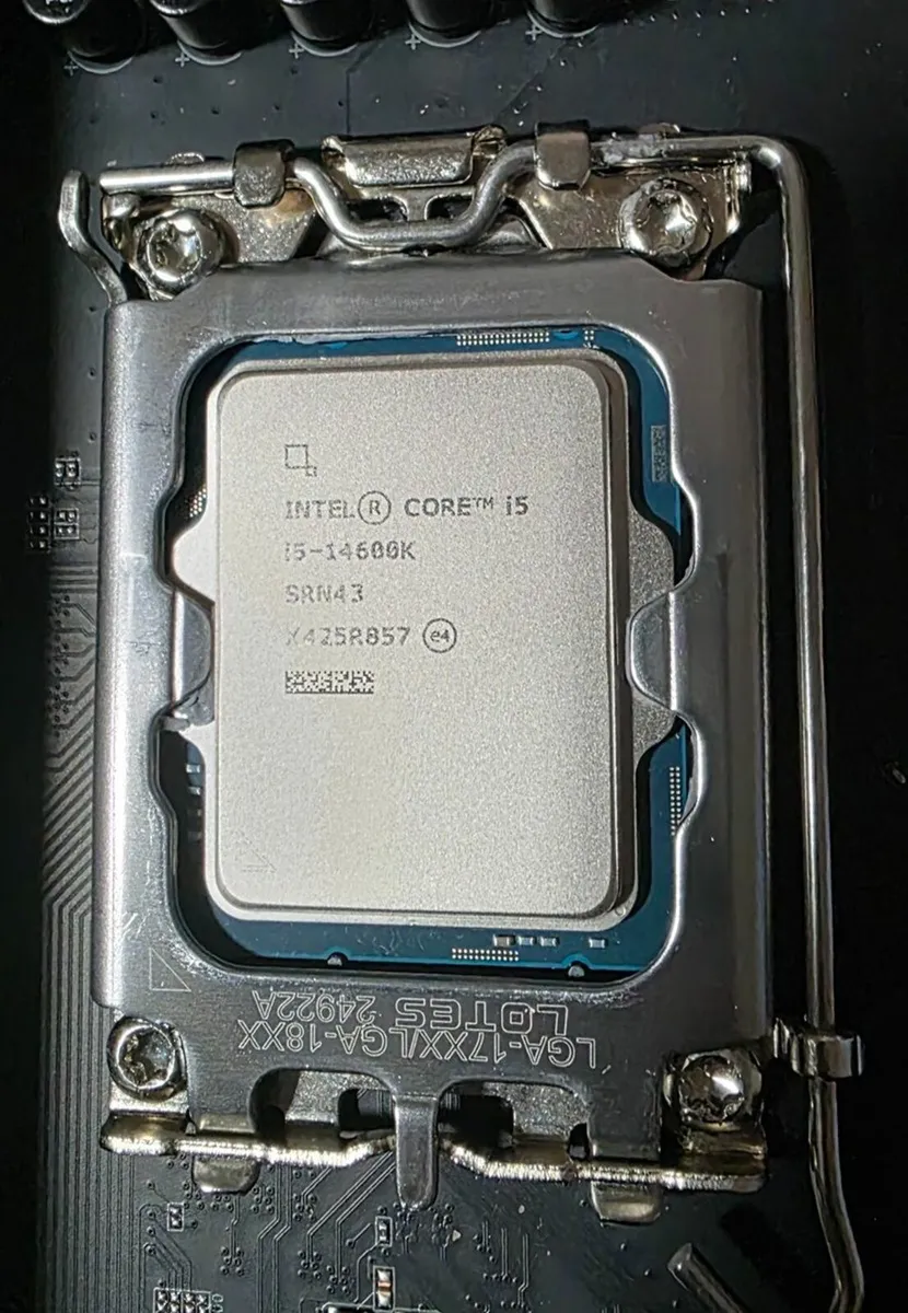 Gigabyte Z790 Motherboard + I5-14600K CPU - Image 4