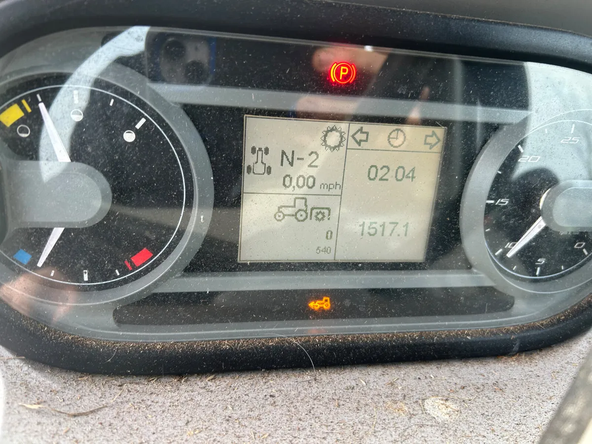 2023 Landini 5-120 with RossMore Loader - Image 4