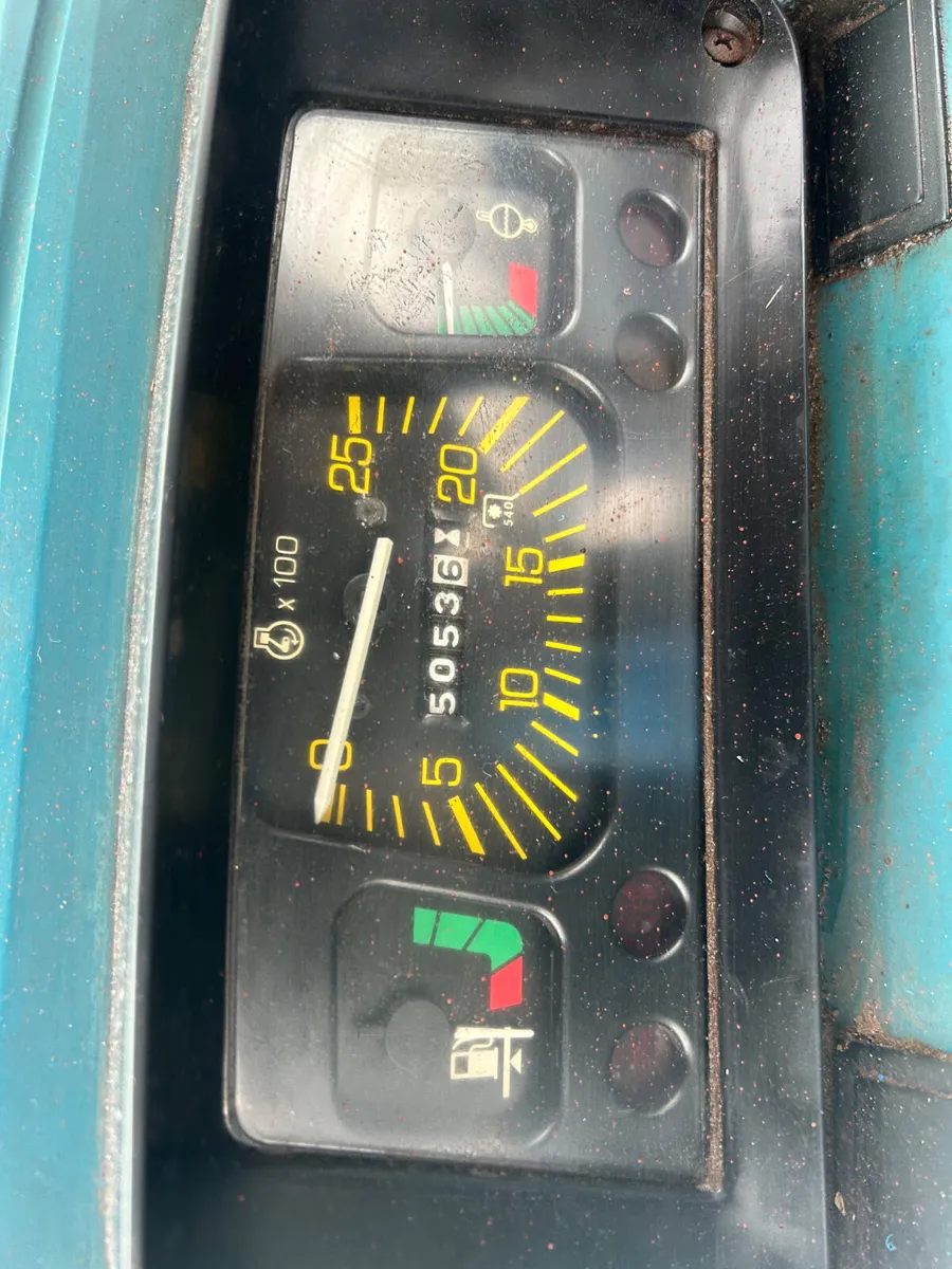 1987 Ford 4610 4wd - Image 3