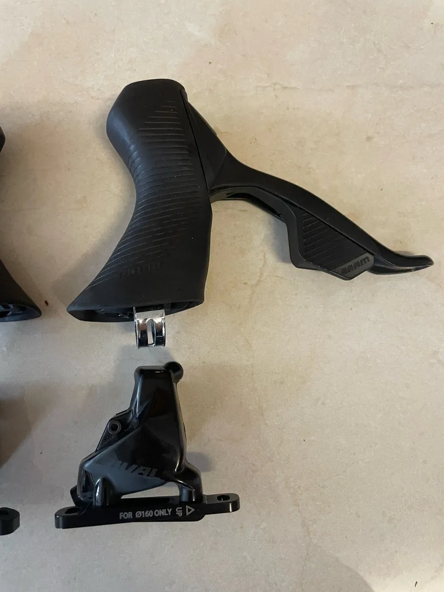 SRAM AXS Shifters & Calipers - Image 3