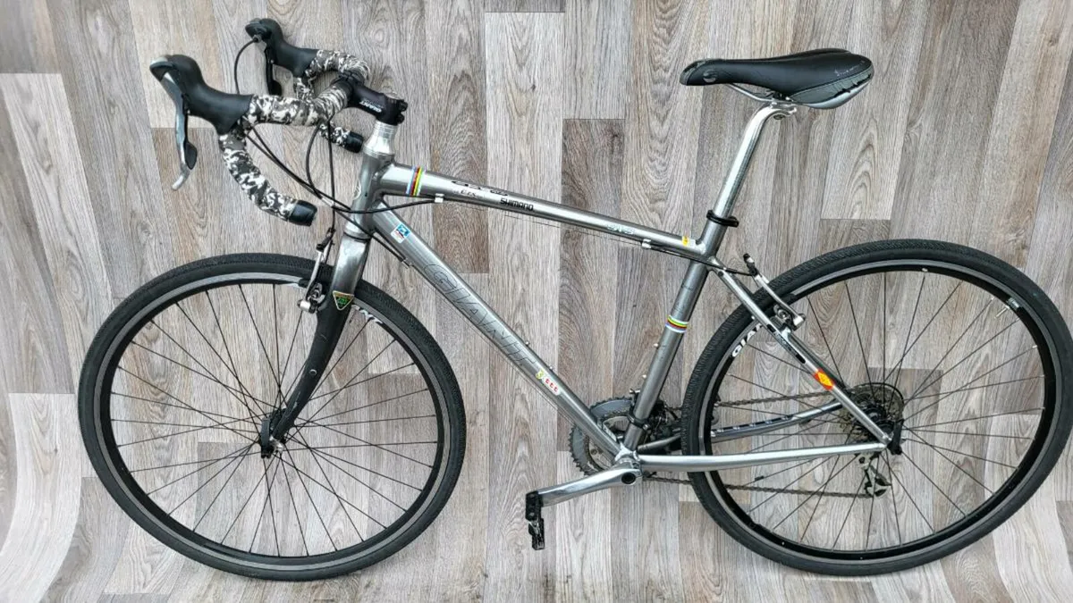 GIANT CRS , CROSS, GRAVEL BIKE, SUPER LIGHTWEIGHT - Image 3