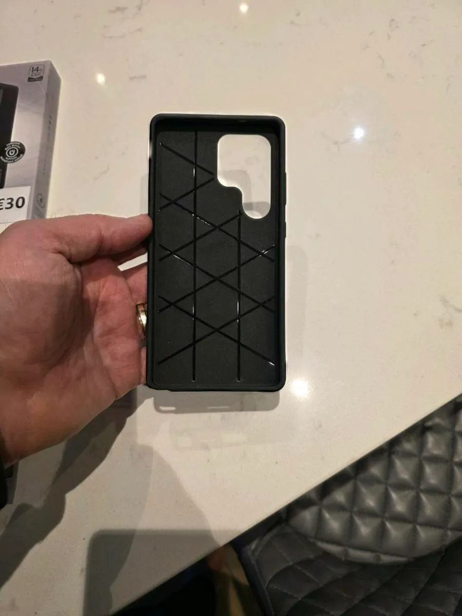 Phone case LAUT S25 ultra - Image 3