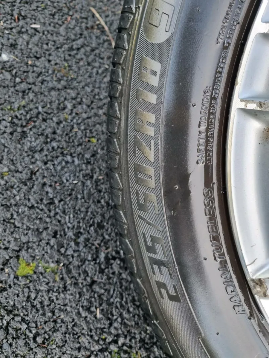 18" Volkswagen Alloys - Image 3