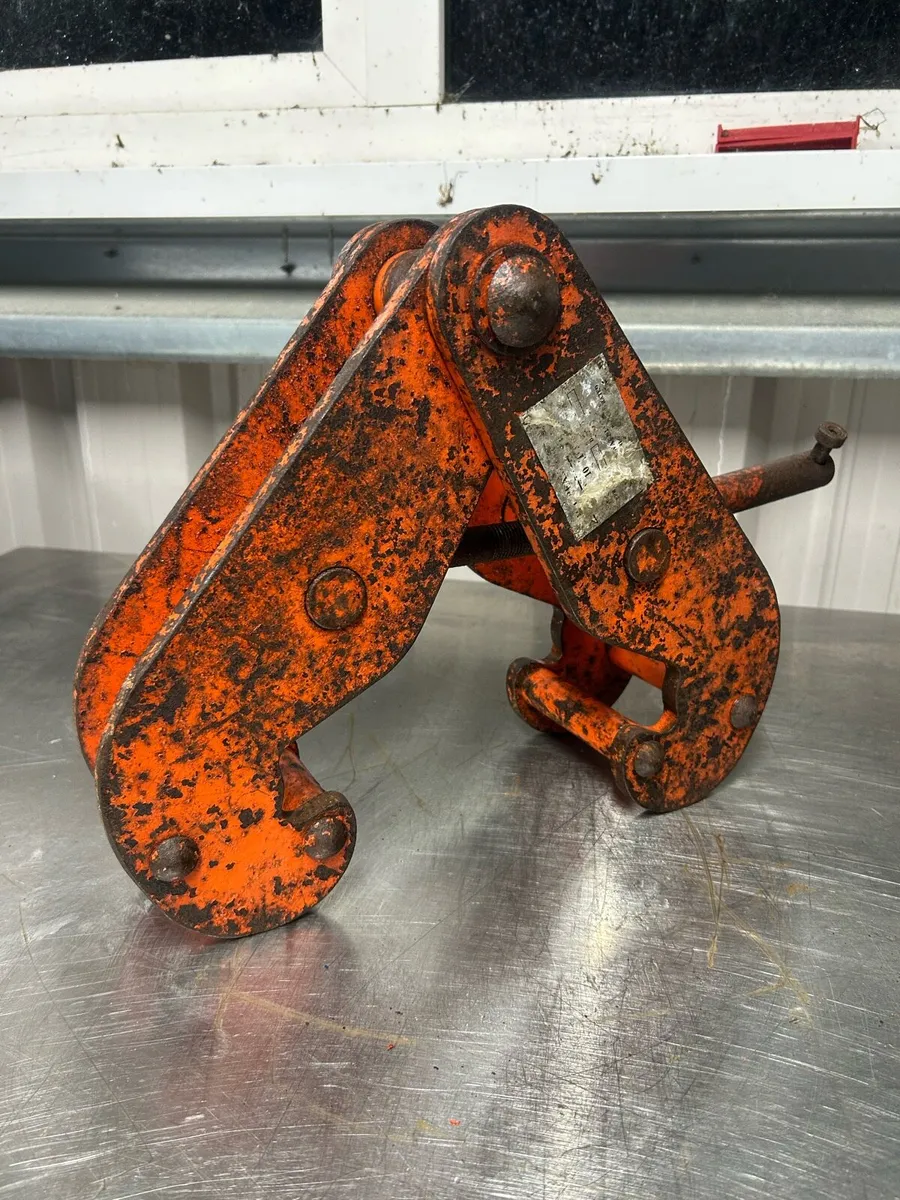Lifting equipment - Image 2