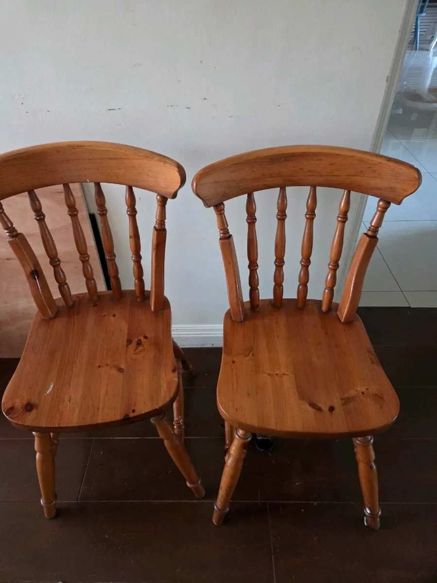 Kitchen chairs - Image 1