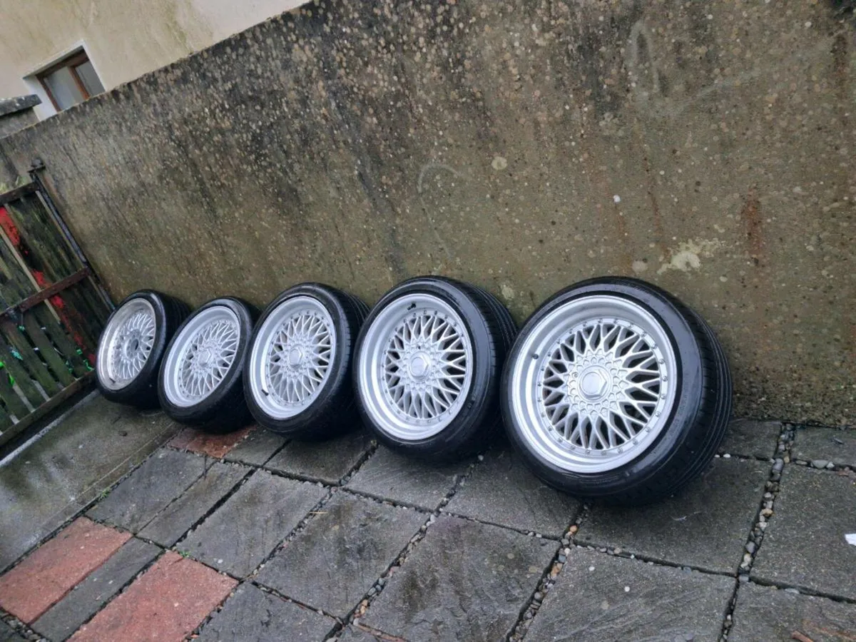 Dare bbs style 18 inch alloys - Image 2