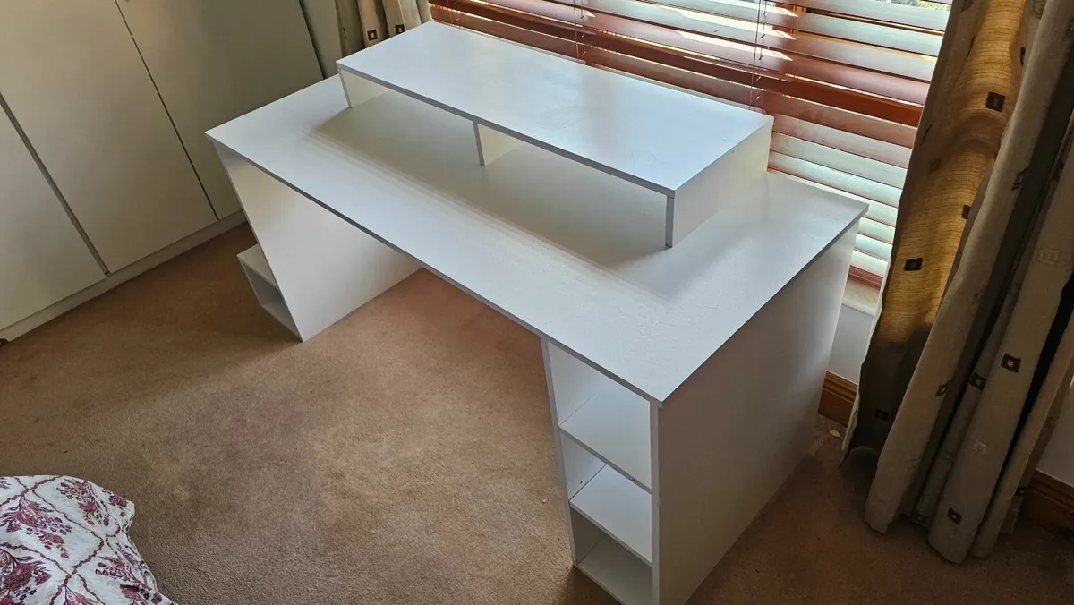 Modern White Home Office Desk with Built-in Riser - Image 2
