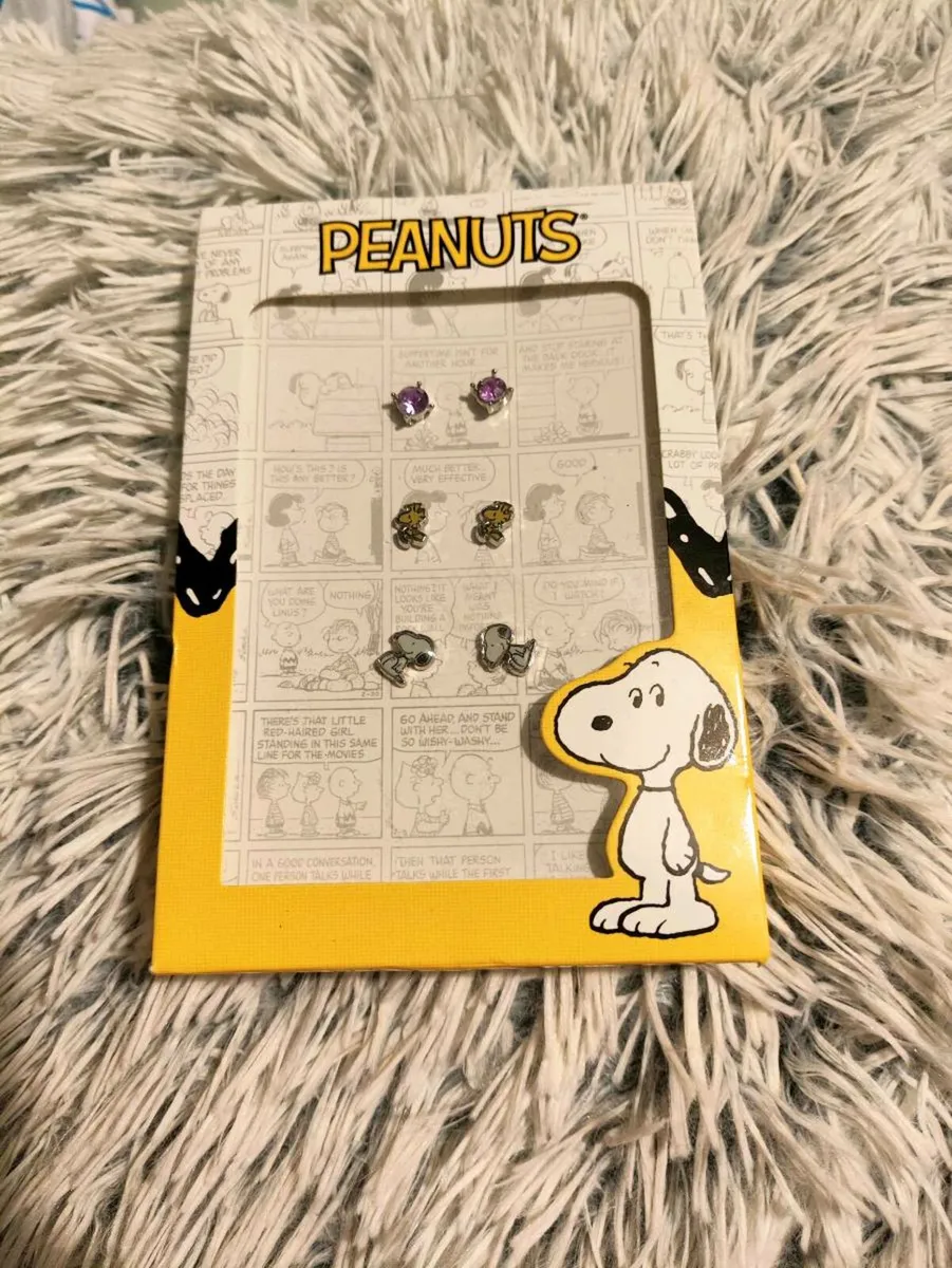 Peanuts Earrings Set – Snoopy, Woodstock & Hearts - Image 1
