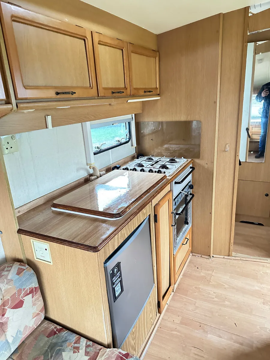 ✨BARGAIN ACE ENVOY 2 BERTH✨ - Image 4