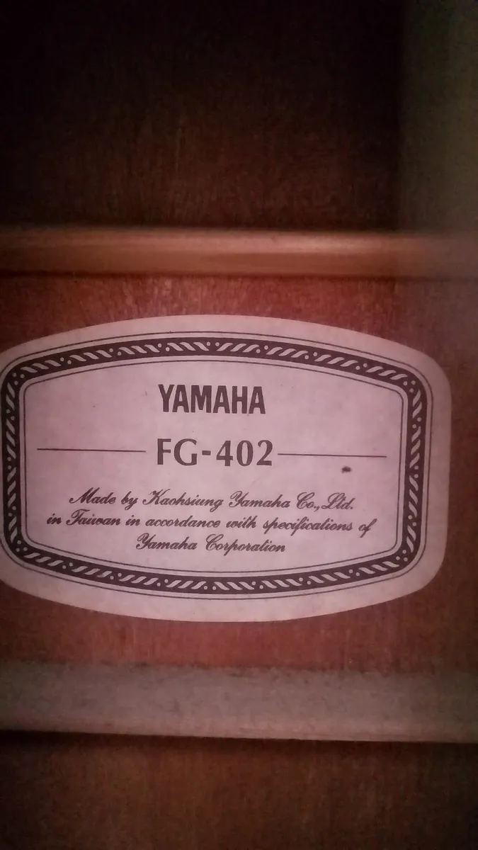 Yamaha guitar - Image 1