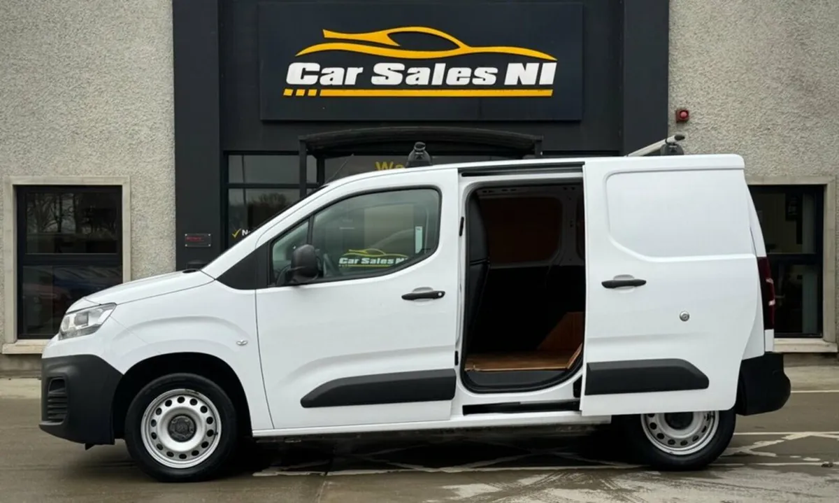 1.5 BlueHDi 1000 Enterprise Edition M Panel Van 5d - Image 4