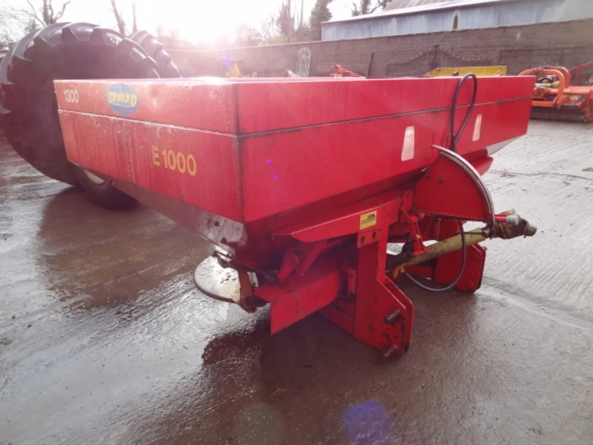 KRM Bogballe Fertiliser Spreader - Image 3
