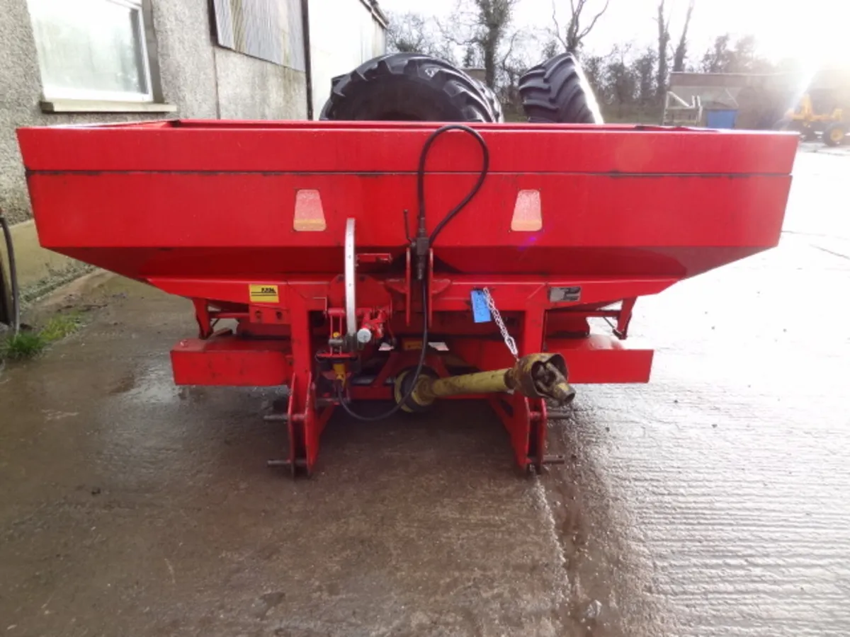 KRM Bogballe Fertiliser Spreader - Image 2