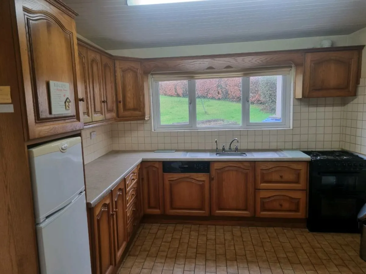 Kitchens Units - Image 1