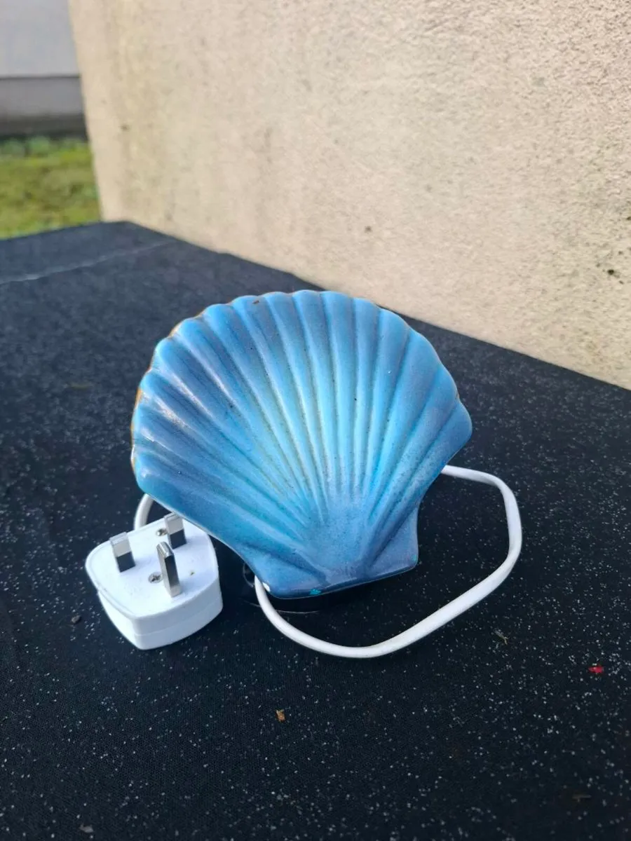 Shell vintage bedside lamp - Image 2