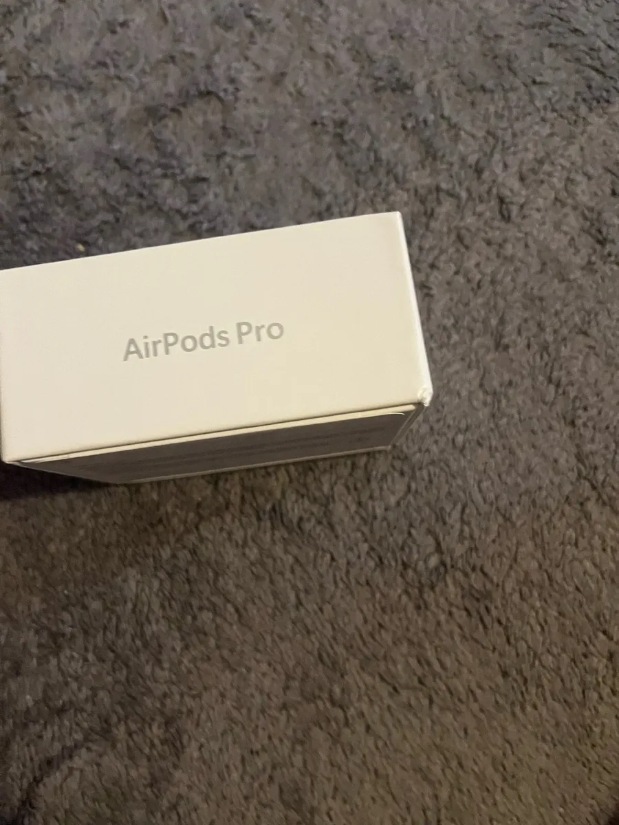 Apple AirPods Pro 3 - Image 4
