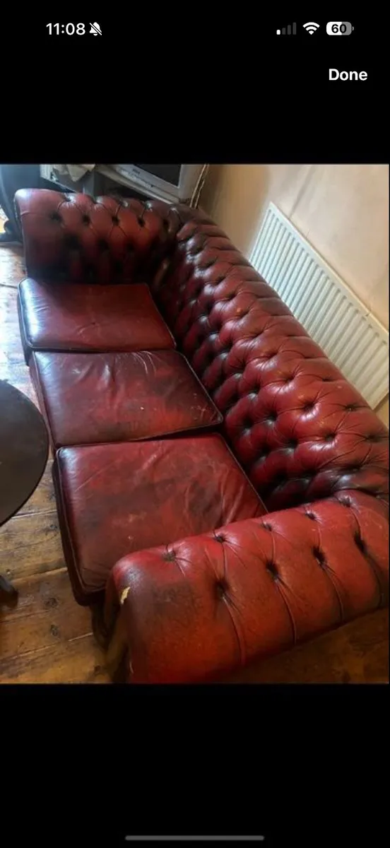 Chesterfield Suite - Image 2