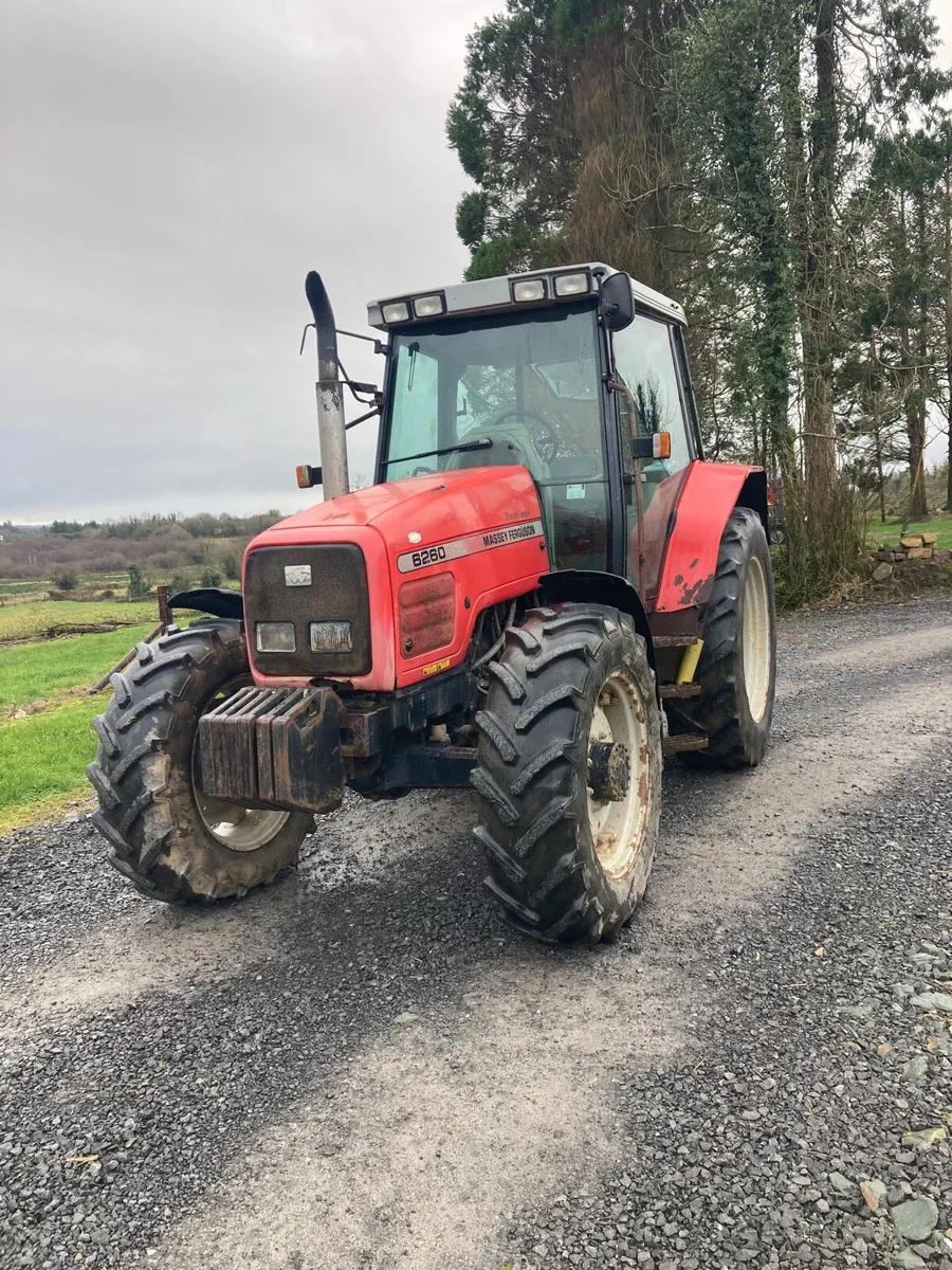 Massey Ferguson - Image 1