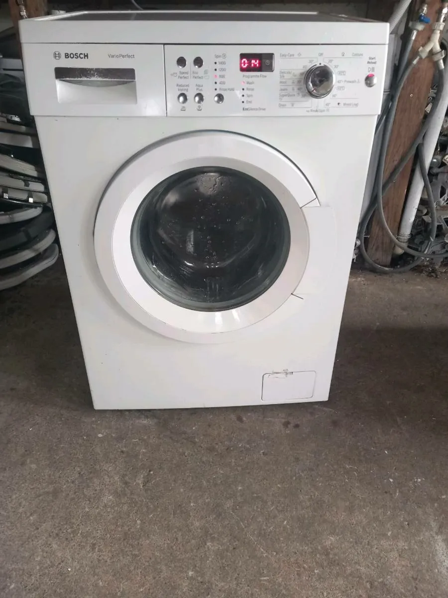 Bosch 9kg washing machine 1400 spin - Image 1