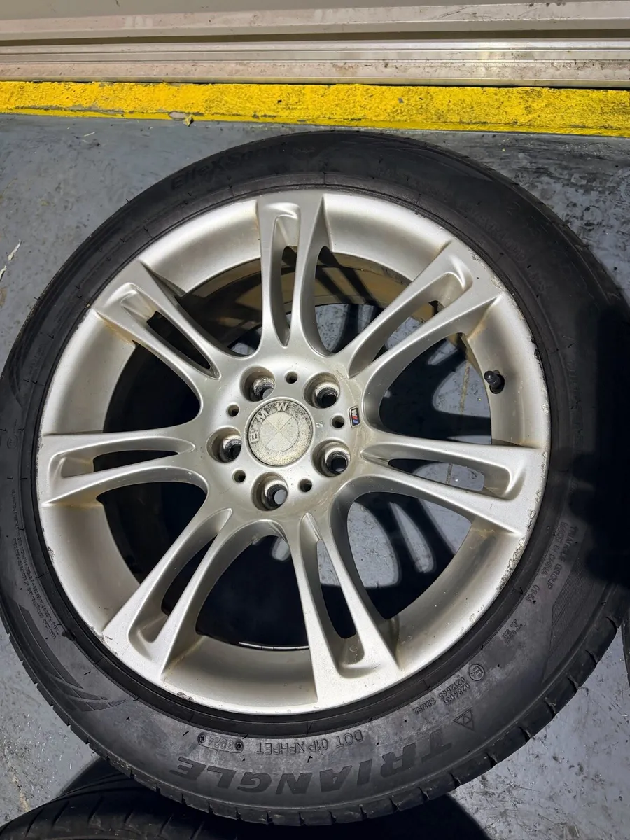 18” Genuine F10 BMW M SPORT Alloys and tyres - Image 3