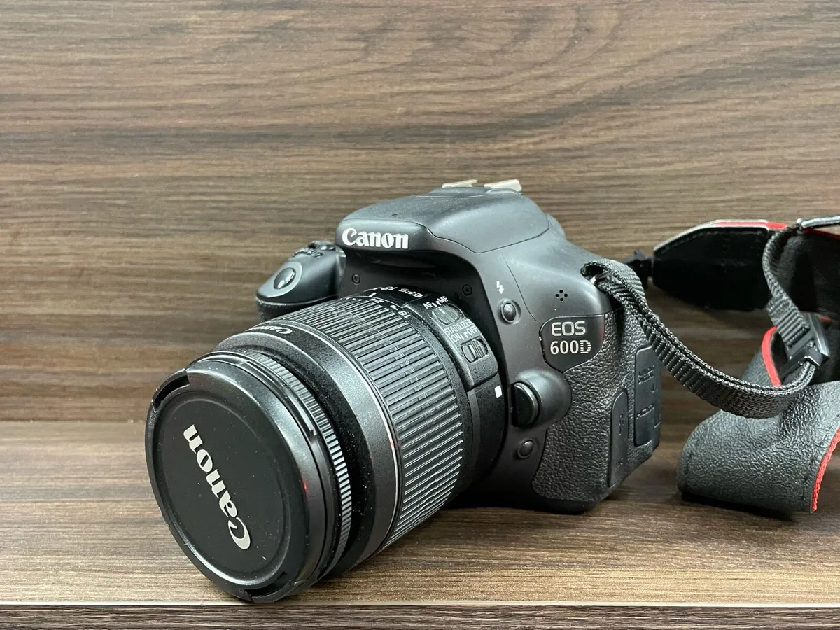 Canon EOS 600D - Image 1