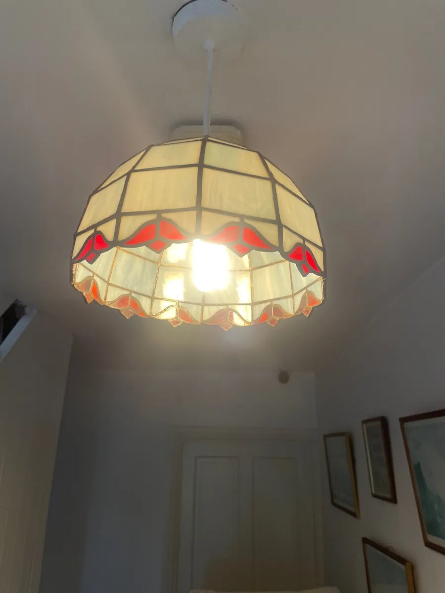 Tiffany Look Lampshade - Image 1