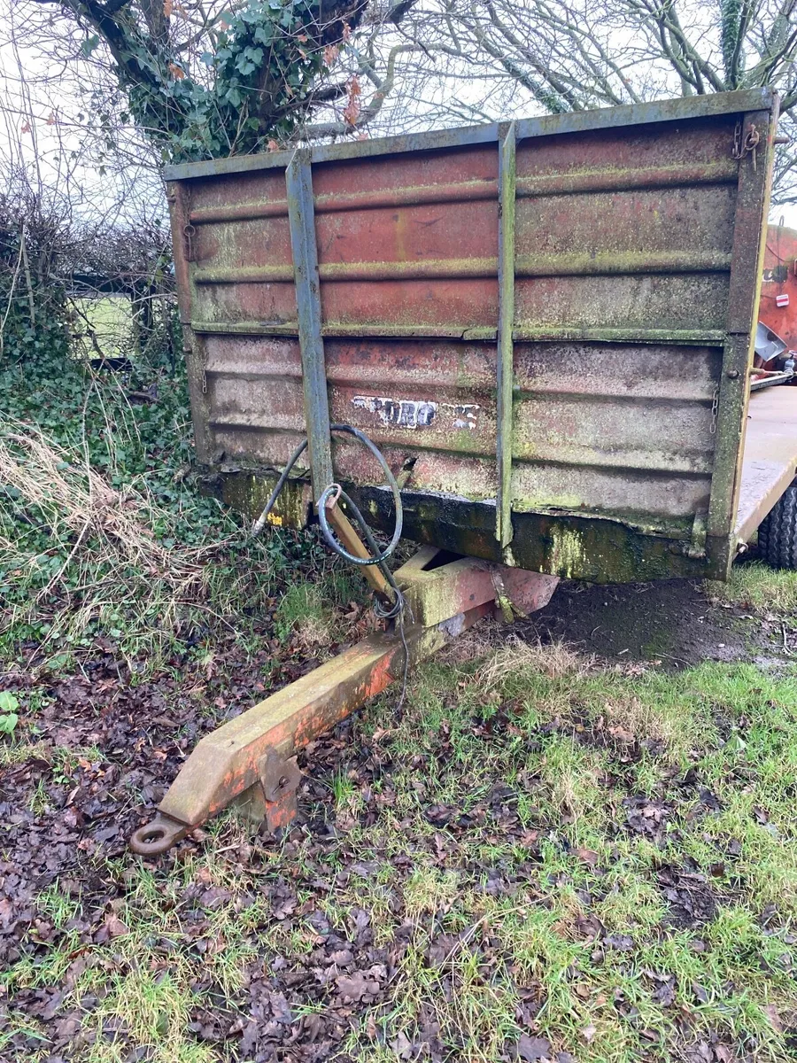 Farm tipping trailer machinery - Image 1