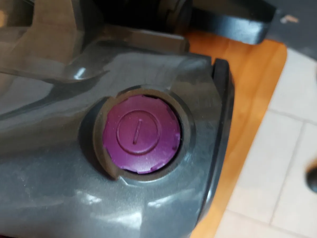 BUSH Bagless Vacuum Cleaner VCS35B15K0D-70 24 - Image 4