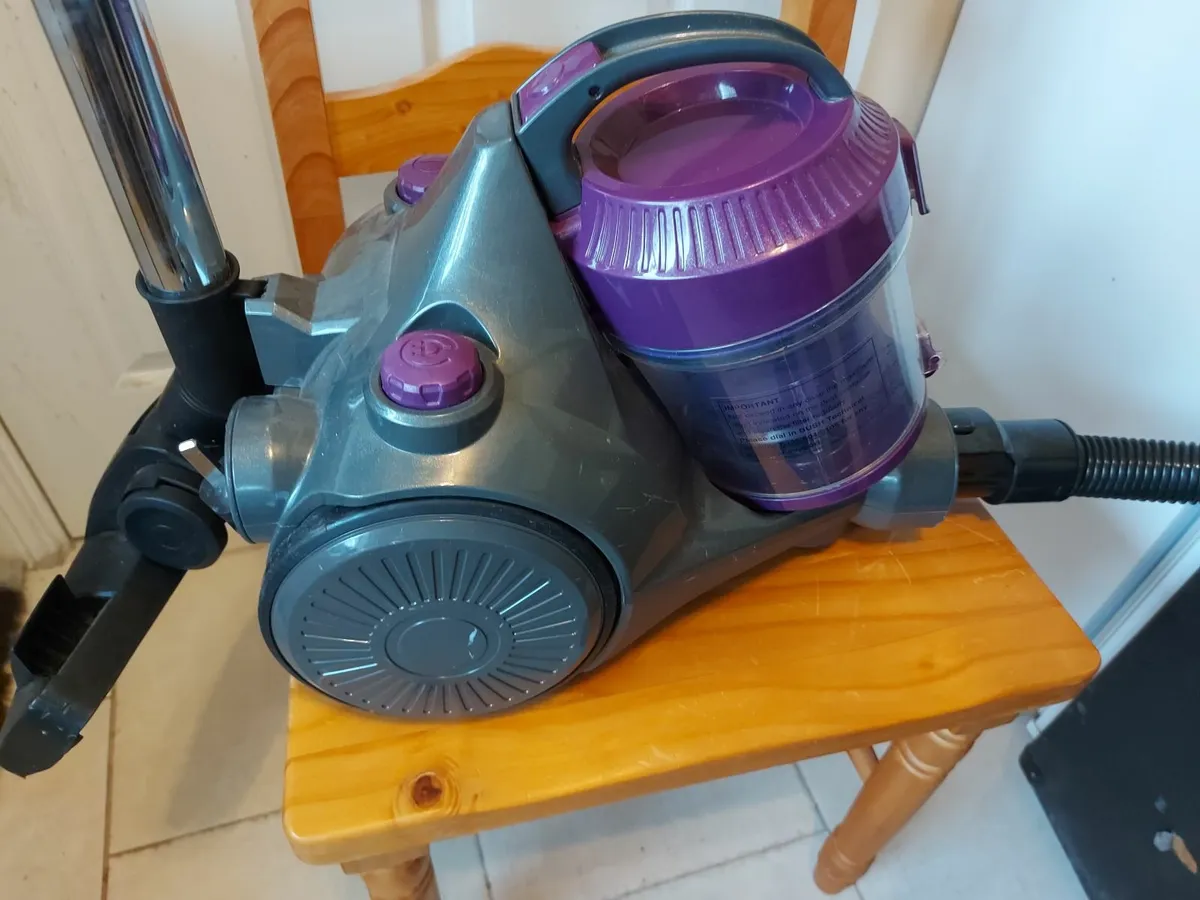 BUSH Bagless Vacuum Cleaner VCS35B15K0D-70 24 - Image 1