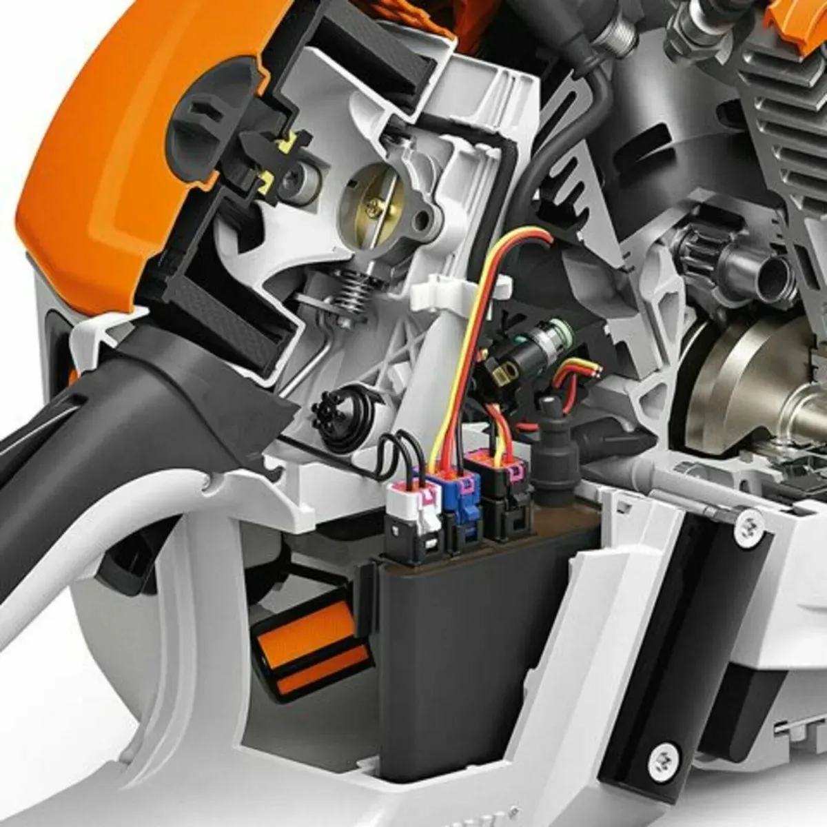 The STIHL MS500i Chainsaw - Image 4
