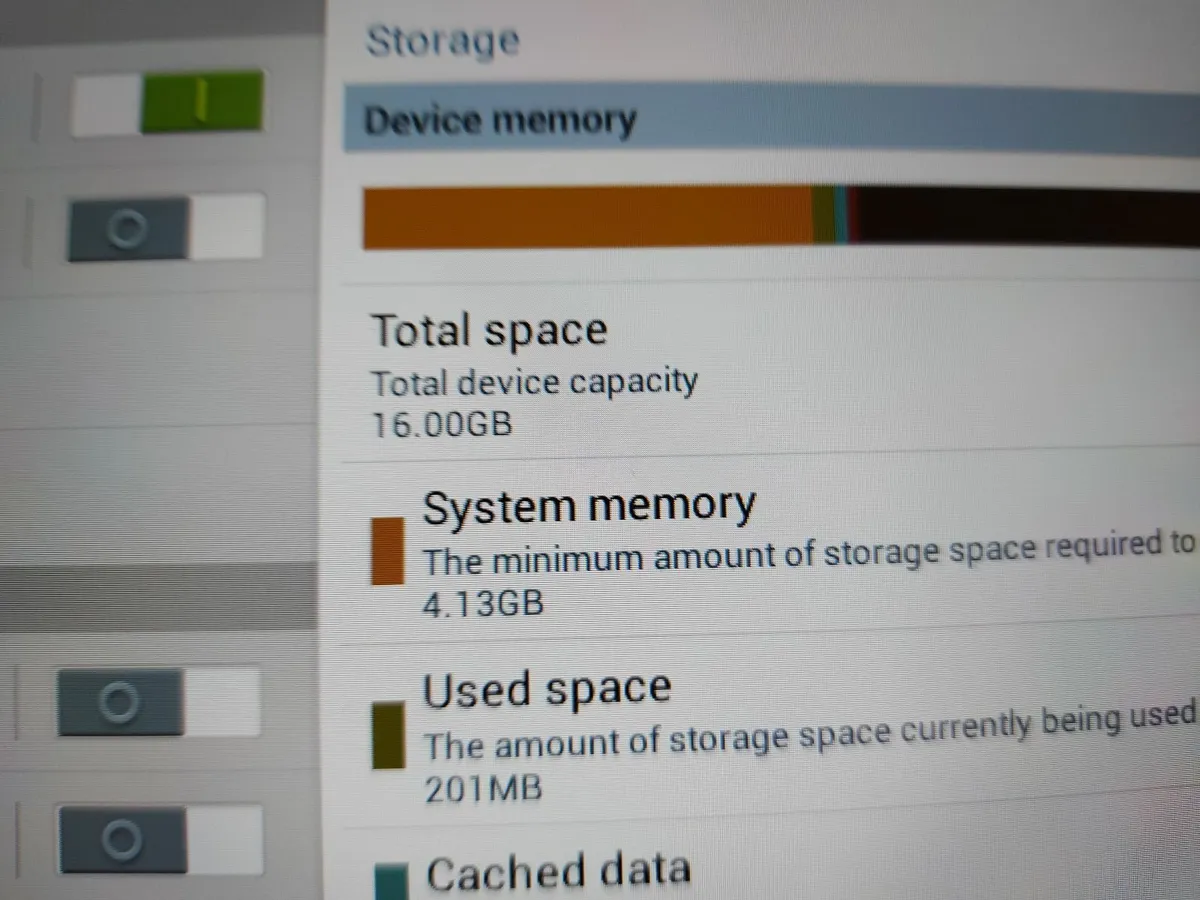 Samsung Galaxy Tab 2 10.1inch Tablet Model GT-P511 - Image 4