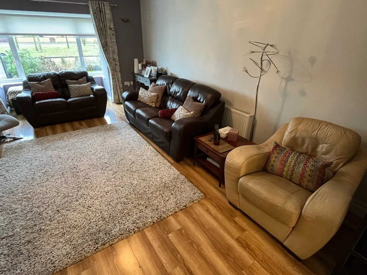 3-2-1 Marinelli leather suite - Image 4