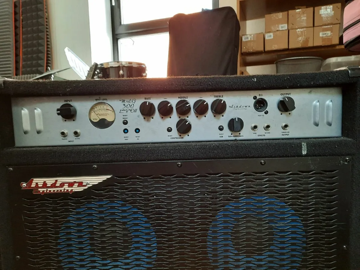 Ashdown MAG 410 300W Bass Amp - Image 2