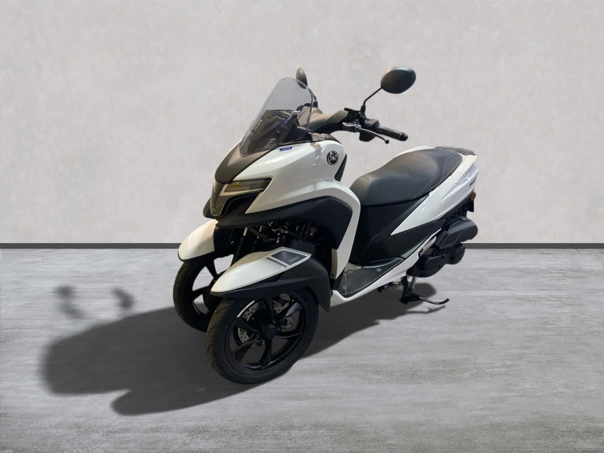 Yamaha Tricity 125cc Scooter-Special Offer/NI Reg - Image 4