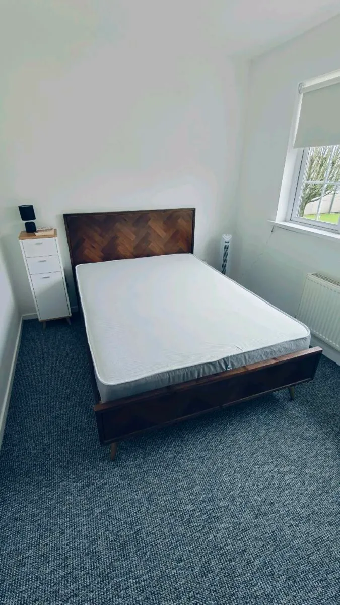 Double mattress 4x6 - Image 1