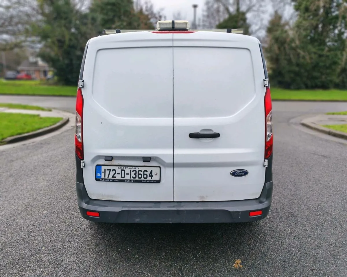 Ford Transit Connect LWB 2017 - Image 4