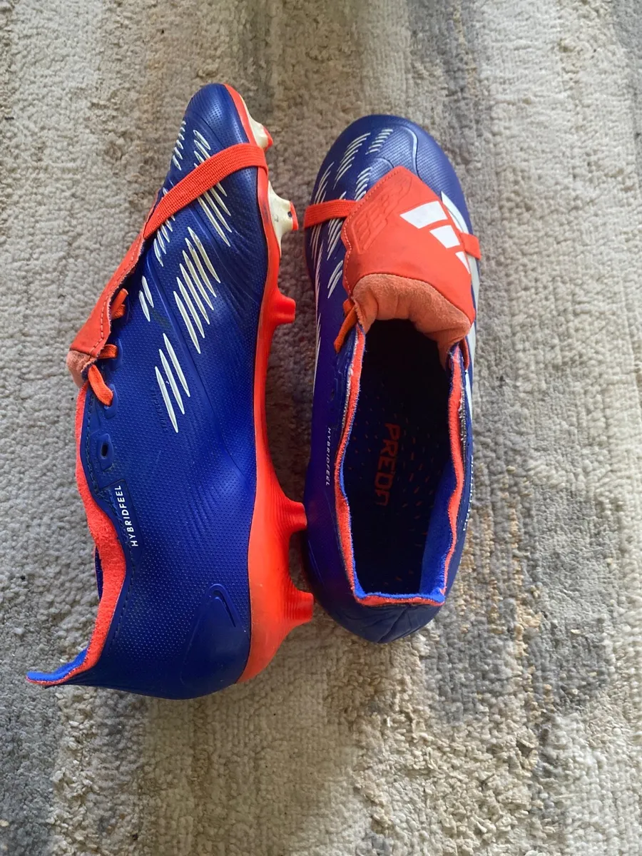 Soccer boots - Image 2