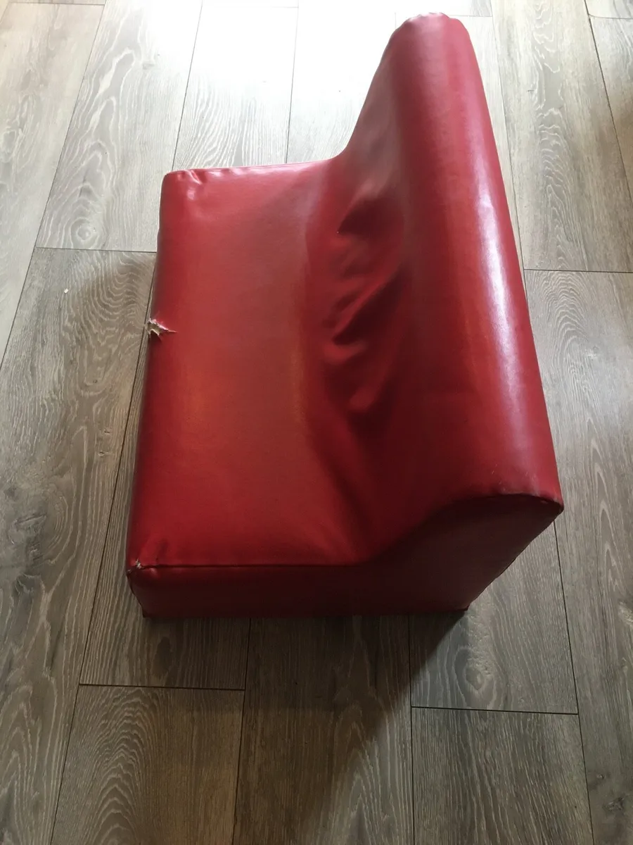 Baby Seat Free - Image 2