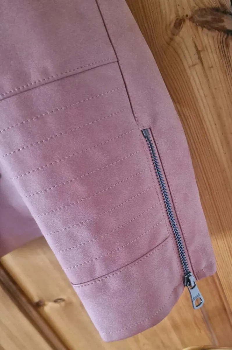 New Only Carmakona suede like jacket sz 26 - Image 2