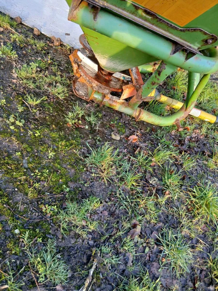 Farm machinery - Image 3