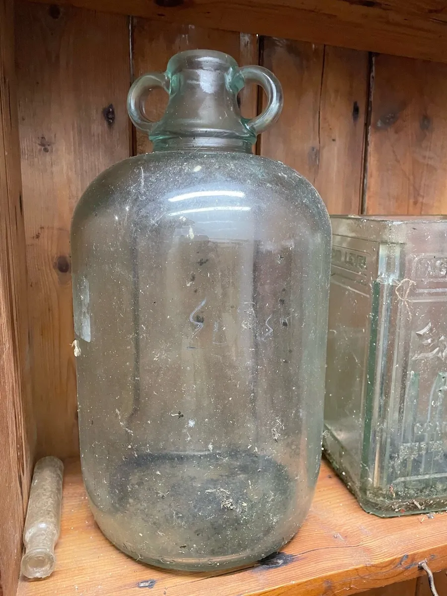 Glass bottles containers - Image 1