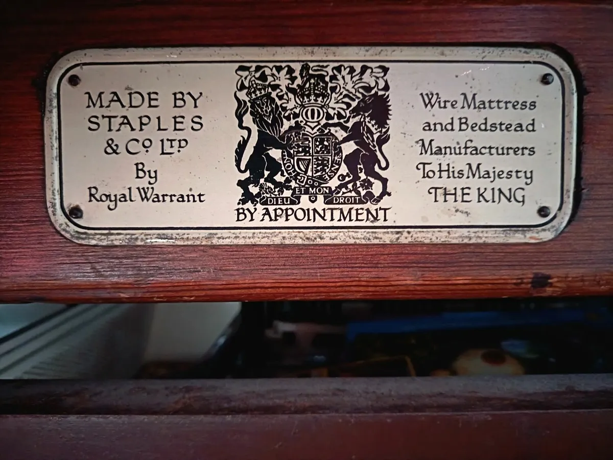 Double bed - Image 3