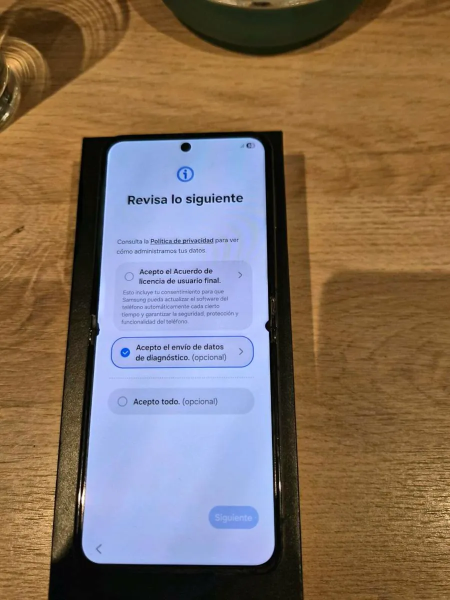 Mobile phone - Image 2