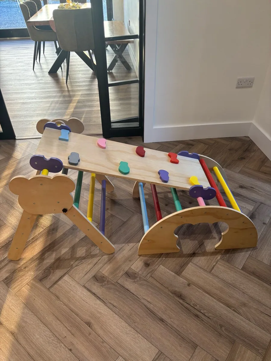 Climbing Frame - Image 2