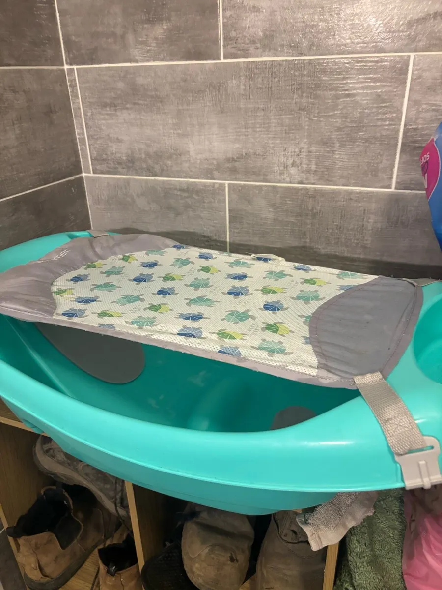Baby bath and angel care seat - Image 2